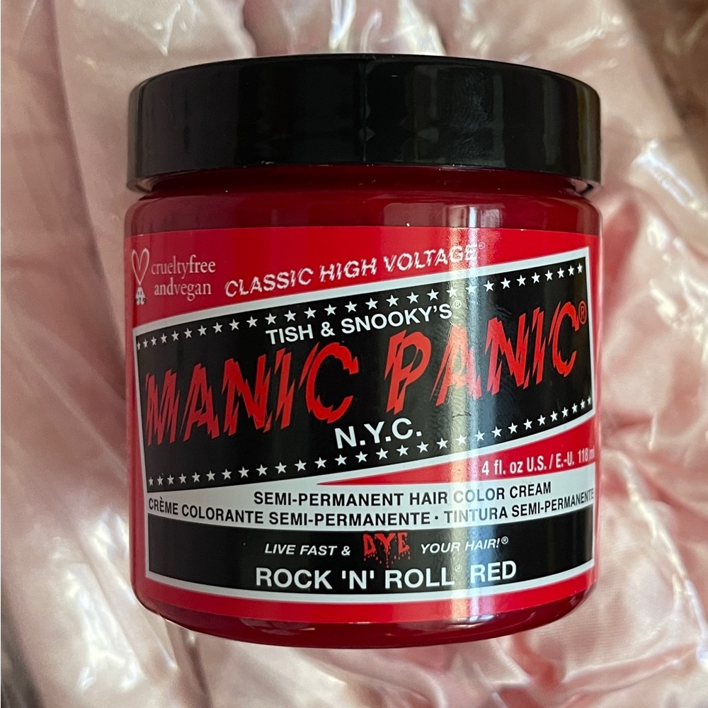 Manic panic rock ‘n’ roll red hair dye